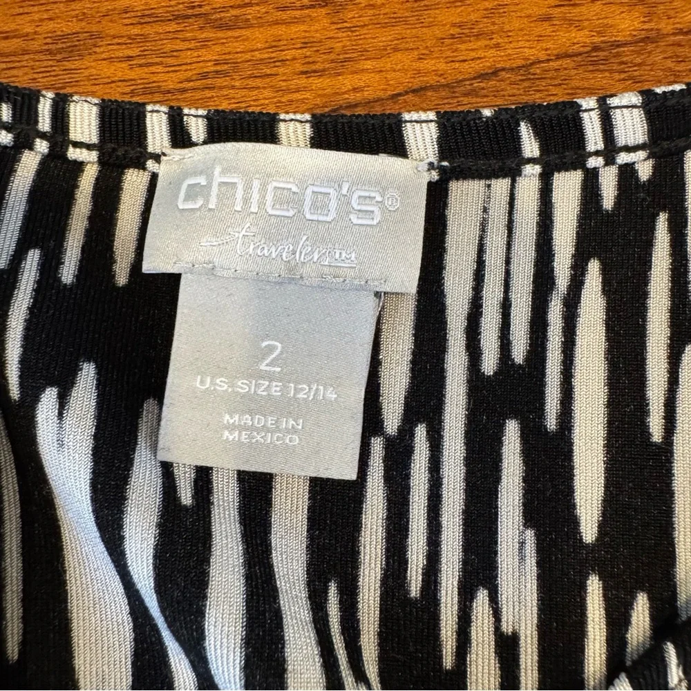 Chico's Traveler’s Black and White Abstract Print Tie Waist Jumpsuit Sz. 2 12/14